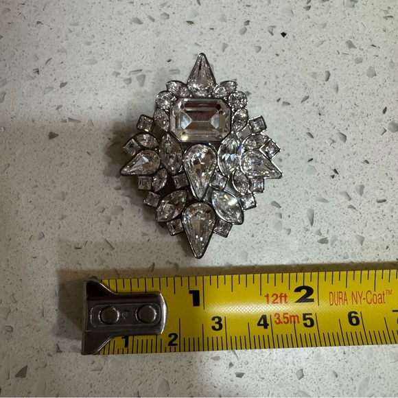 Swarovski Crystal Brooch Pin Brilliant Clear Rhinestones Silver - Picture 7 of 7
